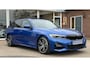 BMW 3-Serie 330I M-SPORT / SHADOW / LASER / PANO / TREKHAAK