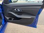 BMW 3-Serie 330I M-SPORT / SHADOW / LASER / PANO / TREKHAAK