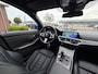 BMW 3-Serie 330I M-SPORT / SHADOW / LASER / PANO / TREKHAAK