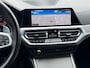 BMW 3-Serie 330I M-SPORT / SHADOW / LASER / PANO / TREKHAAK