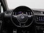 Volkswagen Tiguan 1.5 TSI ACT Highline Business R 150PK DSG R-line, Pano-Schuifdak, Trekhaak, Virtual Pedal, Head-Up Display, Achteruitrijcamera, Stoelverwarming, Keyless, 19" LM Velgen