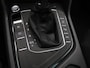 Volkswagen Tiguan 1.5 TSI ACT Highline Business R 150PK DSG R-line, Pano-Schuifdak, Trekhaak, Virtual Pedal, Head-Up Display, Achteruitrijcamera, Stoelverwarming, Keyless, 19" LM Velgen