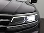 Volkswagen Tiguan 1.5 TSI ACT Highline Business R 150PK DSG R-line, Pano-Schuifdak, Trekhaak, Virtual Pedal, Head-Up Display, Achteruitrijcamera, Stoelverwarming, Keyless, 19" LM Velgen