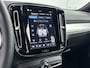 Volvo XC40 B4 Plus Dark | 18" | Trekhaak | Elektr. verst. Stoelen | Harman Kardon | Adaptieve Cruise | BLIS | Stoel/Stuurverwarming | Parkeercamera
