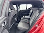 Volvo XC40 B4 Plus Dark | 18" | Trekhaak | Elektr. verst. Stoelen | Harman Kardon | Adaptieve Cruise | BLIS | Stoel/Stuurverwarming | Parkeercamera