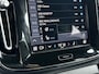 Volvo XC40 B4 Plus Dark | 18" | Trekhaak | Elektr. verst. Stoelen | Harman Kardon | Adaptieve Cruise | BLIS | Stoel/Stuurverwarming | Parkeercamera