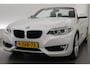 BMW 2-Serie Cabrio 220i | Cruise Control | Bluetooth | PDC | Stoelverwarming | Navi | Leder