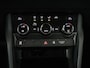 Skoda Karoq 1.5 TSI Business Edition | Carplay | Navigatie | Parkeerhulp | Climate control | DAB | Cruise control | Bluetooth