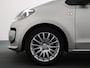 Volkswagen Up! 1.0 up! Edition BlueMotion | Airco | 15" LMV | Navigatie!