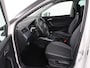 SEAT Arona 1.0 TSI Style Intense | Carplay | Adaptive cruise | Camera | Navigatie | Side Assist | Climate control | Park Assist | Keyless | Bluetooth | Getint glas