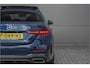 Mercedes-Benz C-klasse 200 Launch Edition AMG Line Pano Trekhaak Camera Stoelverw