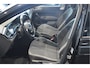 Volkswagen Polo 1.0 TSI R-LINE clima carplay pano camera led 17 inch !!