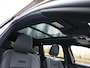 Jeep Compass First Edition 74 kWh | Pano Dak | LM Velgen Zwart dak | Donker getint glas | PDC V - A | Luxe Audio |