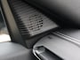 Jeep Compass First Edition 74 kWh | Pano Dak | LM Velgen Zwart dak | Donker getint glas | PDC V - A | Luxe Audio |