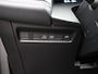 Jeep Compass First Edition 74 kWh | Pano Dak | LM Velgen Zwart dak | Donker getint glas | PDC V - A | Luxe Audio |