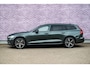 Volvo V60 T6 Plug-in hybrid AWD Ultra Dark | Panoramadak | Head Up Display | Donker Glas | Sportstoelen | Power Seats | Harman Kardon |