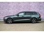 Volvo V60 T6 Plug-in hybrid AWD Ultra Dark | Panoramadak | Head Up Display | Donker Glas | Sportstoelen | Power Seats | Harman Kardon |