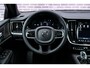 Volvo V60 T6 Plug-in hybrid AWD Ultra Dark | Panoramadak | Head Up Display | Donker Glas | Sportstoelen | Power Seats | Harman Kardon |