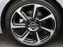 Audi A1 Sportback 35 TFSI S edition 150 PK l Adaptive cruise control l Dodehoekdetectie l Climate control l Stoelverwarming l Parkeersensoren l Privacy glas l Optiekpakket zwart l Audi sound system l Audi smartphone interface