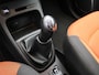 Renault Captur 0.9 TCe Limited | Trekhaak | Navigatie | Cruise control | Lichtmetalen velgen | Airco |