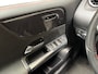 Mercedes-Benz B-klasse 180 AMG Sport Automaat (GROOT NAVI, TREKHAAK, LEDER/ALCANTARA, STOELVERWARMING, WIDESCREEN, SPORTSTOELEN, 19'' LM VELGEN, NIEUWE APK, NIEUWSTAAT)