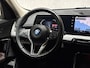 BMW X1 xDrive25e Sport 245Pk Automaat (APPLE CARPLAY, GROOT NAVI, LEDER, STOELVERWARMING, SPORTSTOELEN, GETINT GLAS, CAMERA, ELEK ACHTERKLEP, NIEUWSTAAT)