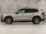 BMW X1 xDrive25e Sport 245Pk Automaat (APPLE CARPLAY, GROOT NAVI, LEDER, STOELVERWARMING, SPORTSTOELEN, GETINT GLAS, CAMERA, ELEK ACHTERKLEP, NIEUWSTAAT)
