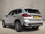 BMW X1 xDrive25e Sport 245Pk Automaat (APPLE CARPLAY, GROOT NAVI, LEDER, STOELVERWARMING, SPORTSTOELEN, GETINT GLAS, CAMERA, ELEK ACHTERKLEP, NIEUWSTAAT)