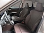 BMW X1 xDrive25e Sport 245Pk Automaat (APPLE CARPLAY, GROOT NAVI, LEDER, STOELVERWARMING, SPORTSTOELEN, GETINT GLAS, CAMERA, ELEK ACHTERKLEP, NIEUWSTAAT)