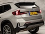 BMW X1 xDrive25e Sport 245Pk Automaat (APPLE CARPLAY, GROOT NAVI, LEDER, STOELVERWARMING, SPORTSTOELEN, GETINT GLAS, CAMERA, ELEK ACHTERKLEP, NIEUWSTAAT)