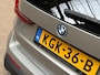 BMW X1 xDrive25e Sport 245Pk Automaat (APPLE CARPLAY, GROOT NAVI, LEDER, STOELVERWARMING, SPORTSTOELEN, GETINT GLAS, CAMERA, ELEK ACHTERKLEP, NIEUWSTAAT)