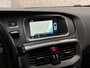 Volvo V40 2.0 T2 Sport (NAVIGATIE, CLIMATE, STOELVERWARMING, SPORTSTOELEN, PARKEERSENSOREN, CRUISE, NIEUWE APK, NIEUWSTAAT)