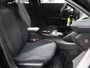 Peugeot e-208 EV Style Avantage 51 kWh 156PK | 1ste eigenaar | AppleCarplay/AndroidAuto | Parkeersensoren | LED | Lederen Stuurwiel | Airco | Cruise Control | Isofix |