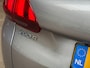 Peugeot 2008 1.2 PureTech Sport (APPLE CARPLAY, NAVIGATIE, CLIMATE, CAMERA, SPORTSTOELEN, LEDER, GETINT GLAS, CRUISE, NIEUWE APK, NIEUWSTAAT)