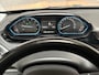 Peugeot 2008 1.2 PureTech Sport (APPLE CARPLAY, NAVIGATIE, CLIMATE, CAMERA, SPORTSTOELEN, LEDER, GETINT GLAS, CRUISE, NIEUWE APK, NIEUWSTAAT)