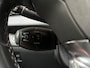Peugeot 2008 1.2 PureTech Sport (APPLE CARPLAY, NAVIGATIE, CLIMATE, CAMERA, SPORTSTOELEN, LEDER, GETINT GLAS, CRUISE, NIEUWE APK, NIEUWSTAAT)