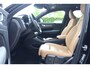 Volvo XC40 T4 Recharge Inscription | Stoelverwarming | Trekhaak | Leder | Panoramadak | Parkeercamera | H/K | Keyless