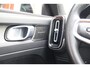 Volvo XC40 T4 Recharge Inscription | Stoelverwarming | Trekhaak | Leder | Panoramadak | Parkeercamera | H/K | Keyless