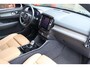 Volvo XC40 T4 Recharge Inscription | Stoelverwarming | Trekhaak | Leder | Panoramadak | Parkeercamera | H/K | Keyless