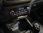 Hyundai i20 1.0 T-GDI Premium Sport (NAVIGATIE, BLACK PACK, CLIMATE, CAMERA, SPORTSTOELEN, KEYLESS, GETINT GLAS, CRUISE, NIEUWSTAAT)