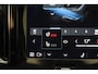 Volvo XC60 2.0 T6 Recharge AWD R-Design [ Panorama Harman/Kardon Leder Stuur-&Stoelverwarming ]