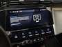 Peugeot 408 1.6 HYbrid 225 EAT8 GT 225Pk Automaat (APPLE CARPLAY, GROOT NAVI, 360 CAMERA, LEDER/ALCANTARA, SPORTSTOELEN, ADAPTIVE CRUISE, GETINT GLAS, NIEUWSTAAT)