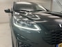 Ford Kuga 2.5 PHEV ST-Line X / Dealer Onderhouden / All Seasonbanden / Bang & Olufsen / Navigatie / Camera / Trekhaak 1500 KG / HUD / Stoel- en Stuurverwarming / Verwarmde Voorruit / Elektrische Kofferbak / Verwarmde Achterbank /