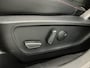 Ford Kuga 2.5 PHEV ST-Line X / Dealer Onderhouden / All Seasonbanden / Bang & Olufsen / Navigatie / Camera / Trekhaak 1500 KG / HUD / Stoel- en Stuurverwarming / Verwarmde Voorruit / Elektrische Kofferbak / Verwarmde Achterbank /