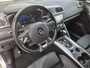 Renault Kadjar 1.3 TCe Edition Automaat / All season banden / Pack R-Link / Voorstoelen verwarmd / Trekhaak 1500 Kg / Navigatie / Camera / Cruise Control / Parkeersensoren / Apple Carplay Android Auto / Climate control / Keyless Entry/Start /