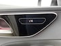 Mercedes-Benz C-klasse Estate 300 e AMG Plug-In Hybride AMG Line | Trekhaak | Panoramadak | Digital Licht | Rijassistentiepakket Plus incl. PRE-SAFE Inclusief 24 maanden MB Certified garantie voor Europa.
