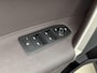 BMW iX xDrive50 Executive 112 kWh | M Sportpakket | Comfort Access pakket | Live Cockpit Professional | Parking Assistant Plus | airco automatisch | airco separaat achter | Apple Carplay/Android Auto | lederen bekleding | navigatiesysteem full map | voorstoelen verwarmd | laser LED koplampen | lichtmetalen velgen 22" | panoramadak var. transparantie | trekhaak elektrisch uitklapbaar |