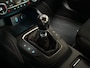 Ford Focus 1.0 EcoBoost ST Line 125Pk (APPLE CARPLAY, GROOT NAVI, STUUR/STOELVERWARMING, CAMERA, ADAPTIVE CRUISE, SPORTSTOELEN, KEYLESS, PARKEER ASSISTENT, GETINT GLAS, NIEUWSTAAT)