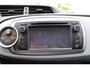 Toyota Yaris 1.5 FULL HYBRID DYNAMIC NAVI KEYLESS CRUISE CLIMA CAMERA HALF-LEDER LM-VELGEN