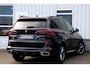BMW X5 xDrive45e M-Sport*Black Sapphire!*Perfect BMW Onderh.*Pano/CoPilot/360/HUD/H&K/LED/Caring Car/Apple Carplay-Android/Memorie/Keyless Entry+Go/Dodehoek*